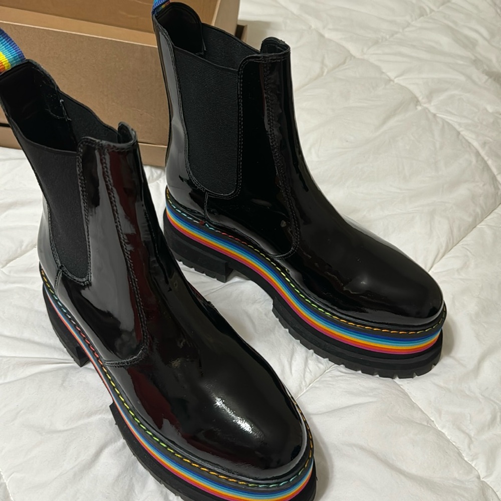 Kurt Geiger boots